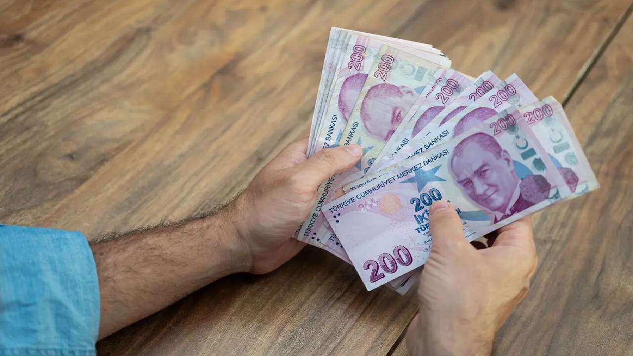 SGK uzmanı İsa Karakaş tarih verdi: Çok yüksek maaş alacaklar! Hizmet dökümünden hemen kontrol edin 4
